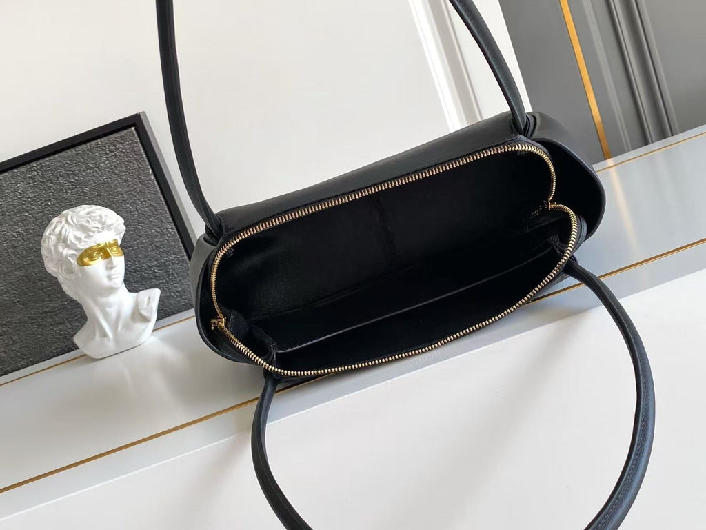 Darling medium leather shoulder bag