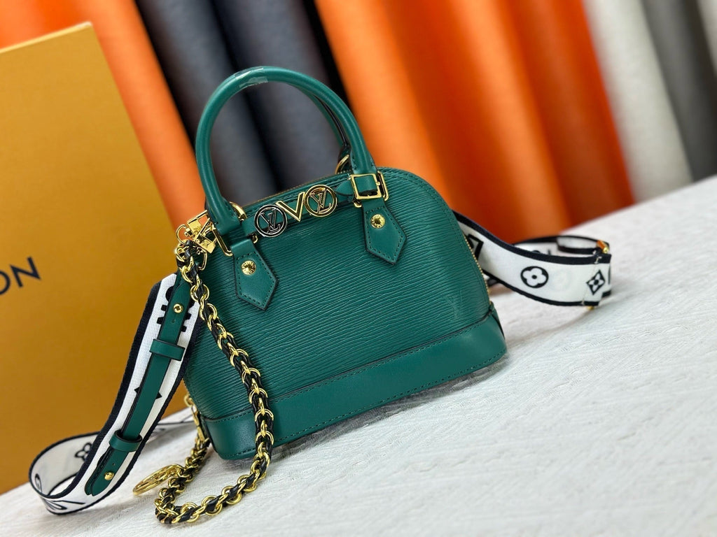 Alma BB Shell Bag