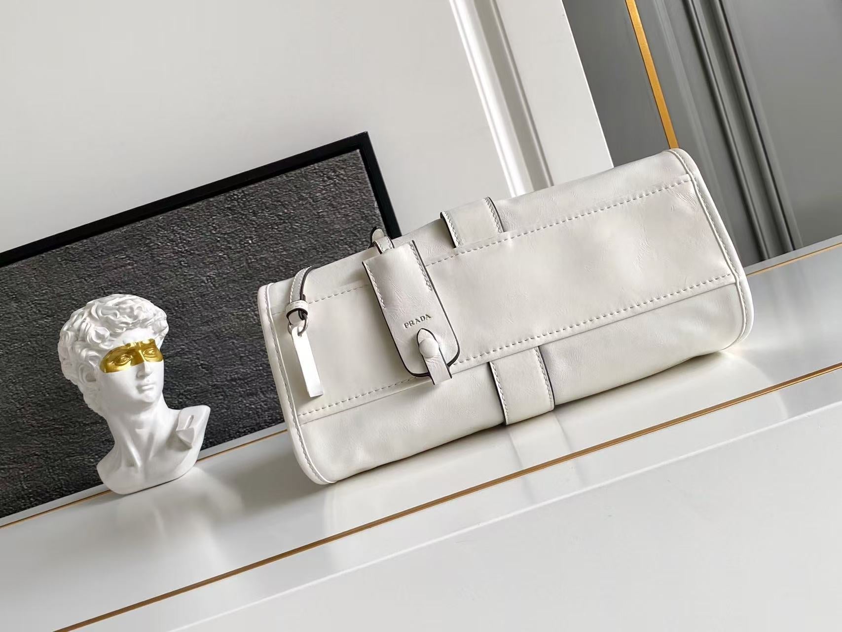 Small leather tote bag