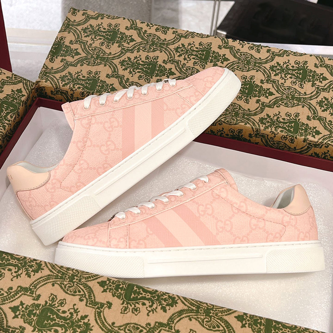 Ace Series Women's Pink GG Supreme Canvas Sneakers |812026 FAD2A 8741