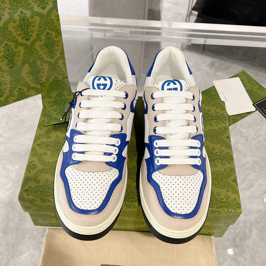 Men's MAC80 Series Low-Top Sneakers (Off-White and Blue Leather Mix) |749896 AAB79 9149