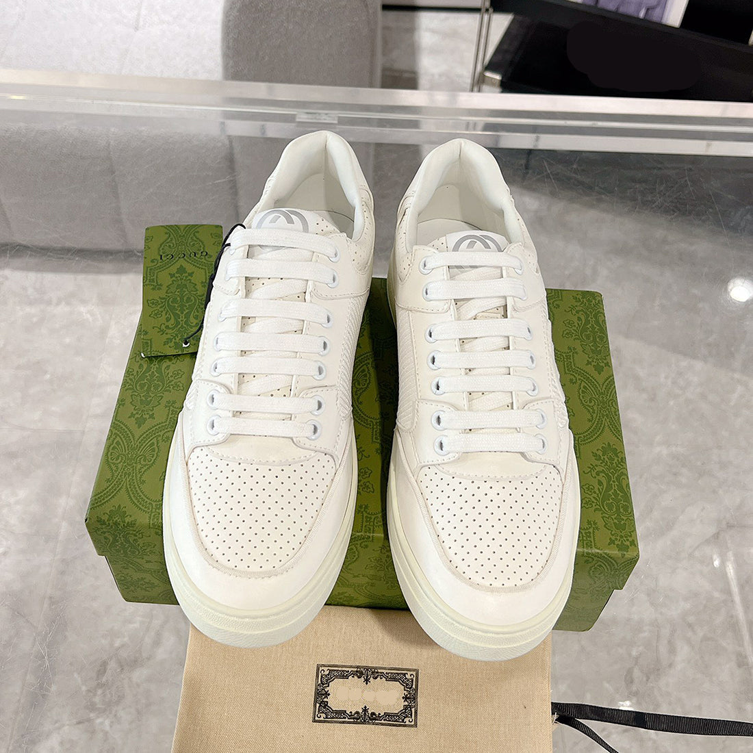 G75 Series Women's White Suede Sneakers| 812656 AADM0 9110