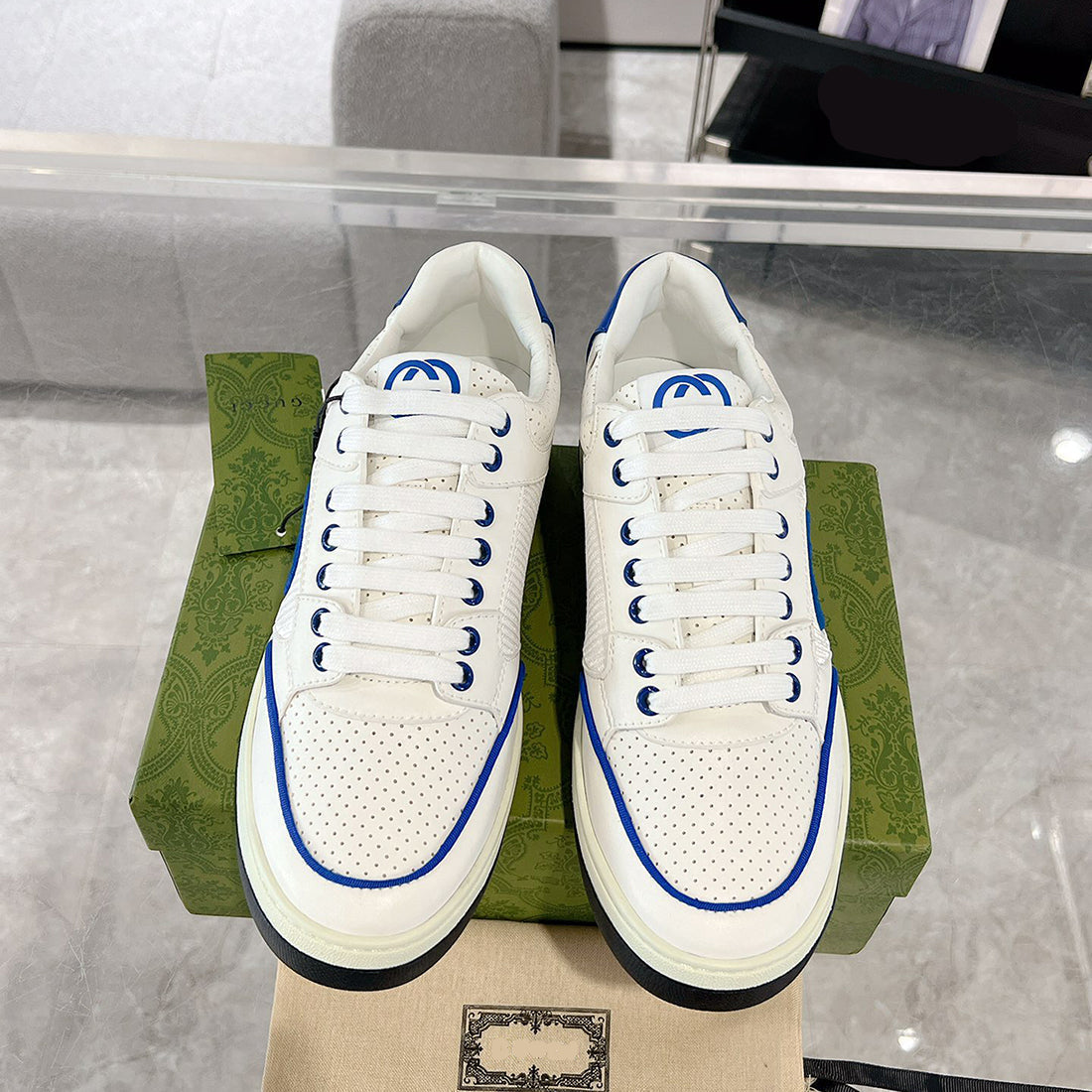 MAC80 Series Women's Low-Top Sneakers (Off-White and Blue Leather) |778301 AAB79 4542