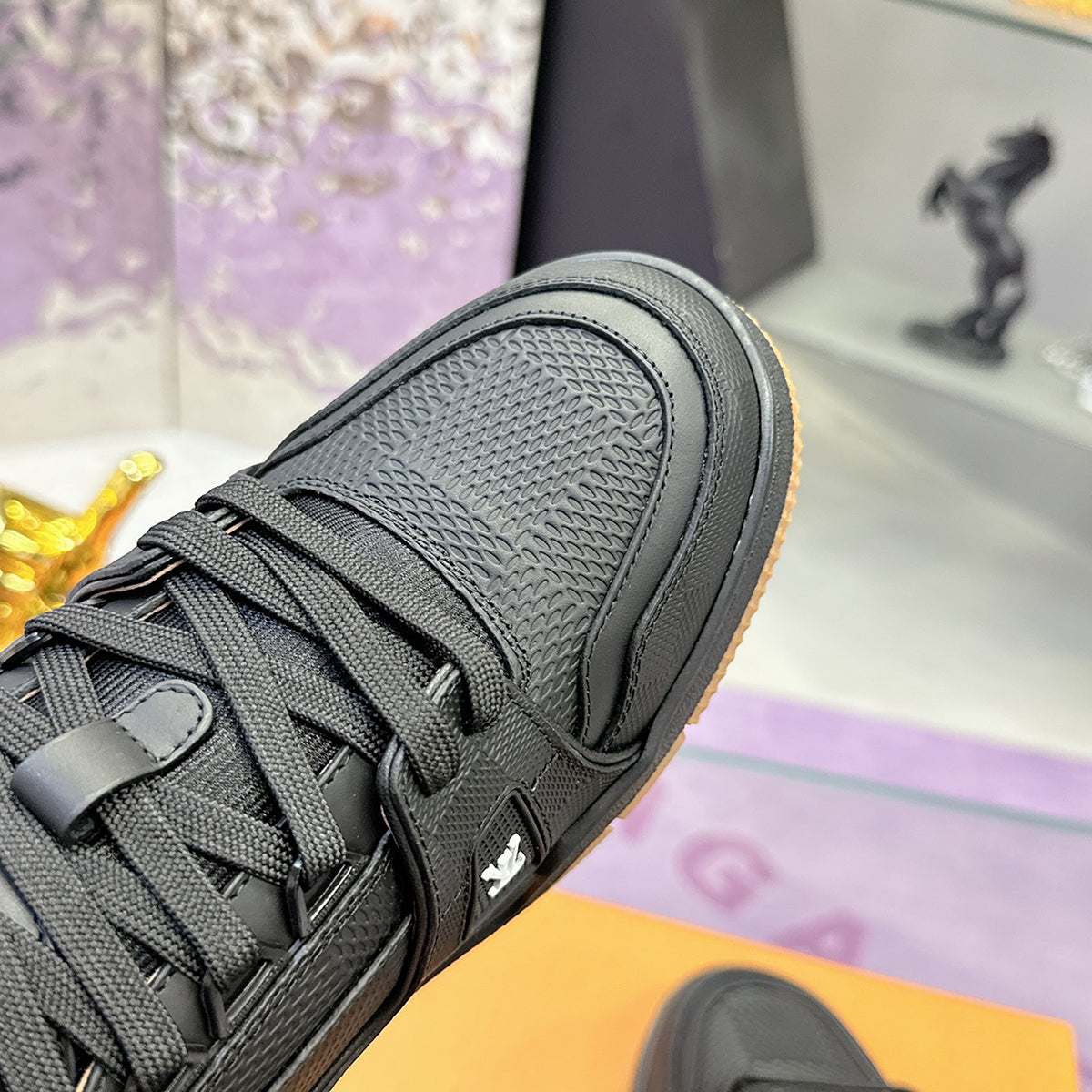 Men's Trainer Sneakers Black Embossed Calfskin Yellow/Ochre Lining |1AHTSW