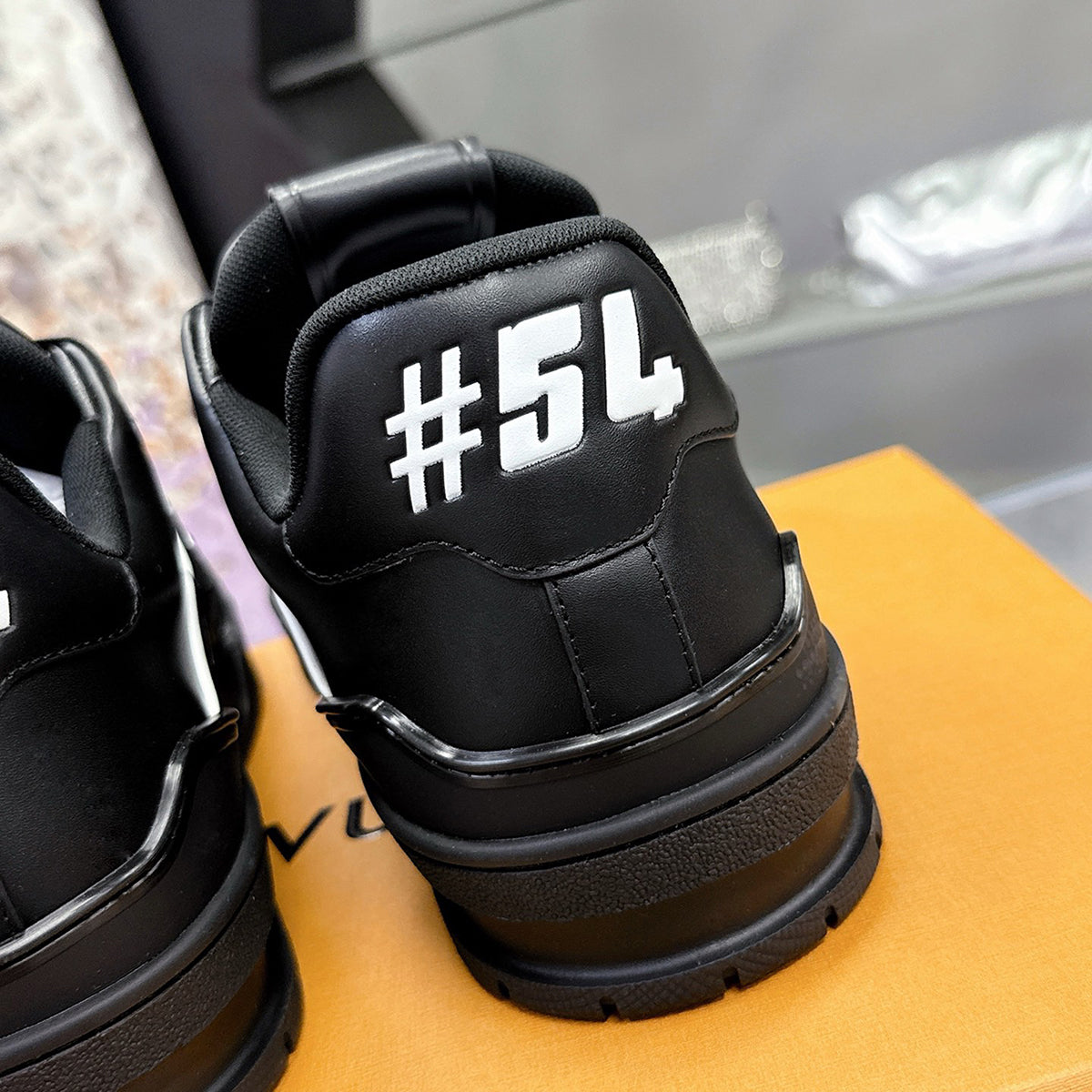 Men's Trainer Sneakers Black & White Monogram Print Colorblock Edition |1AHTO3