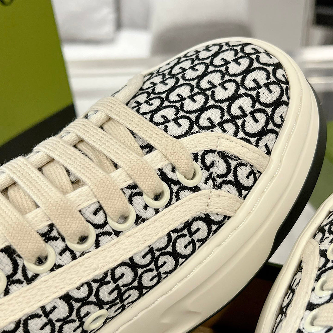 Tennis 1977 Women's GG Black Canvas Chunky-Sole Sneakers| 746766 FAC1Y 8445