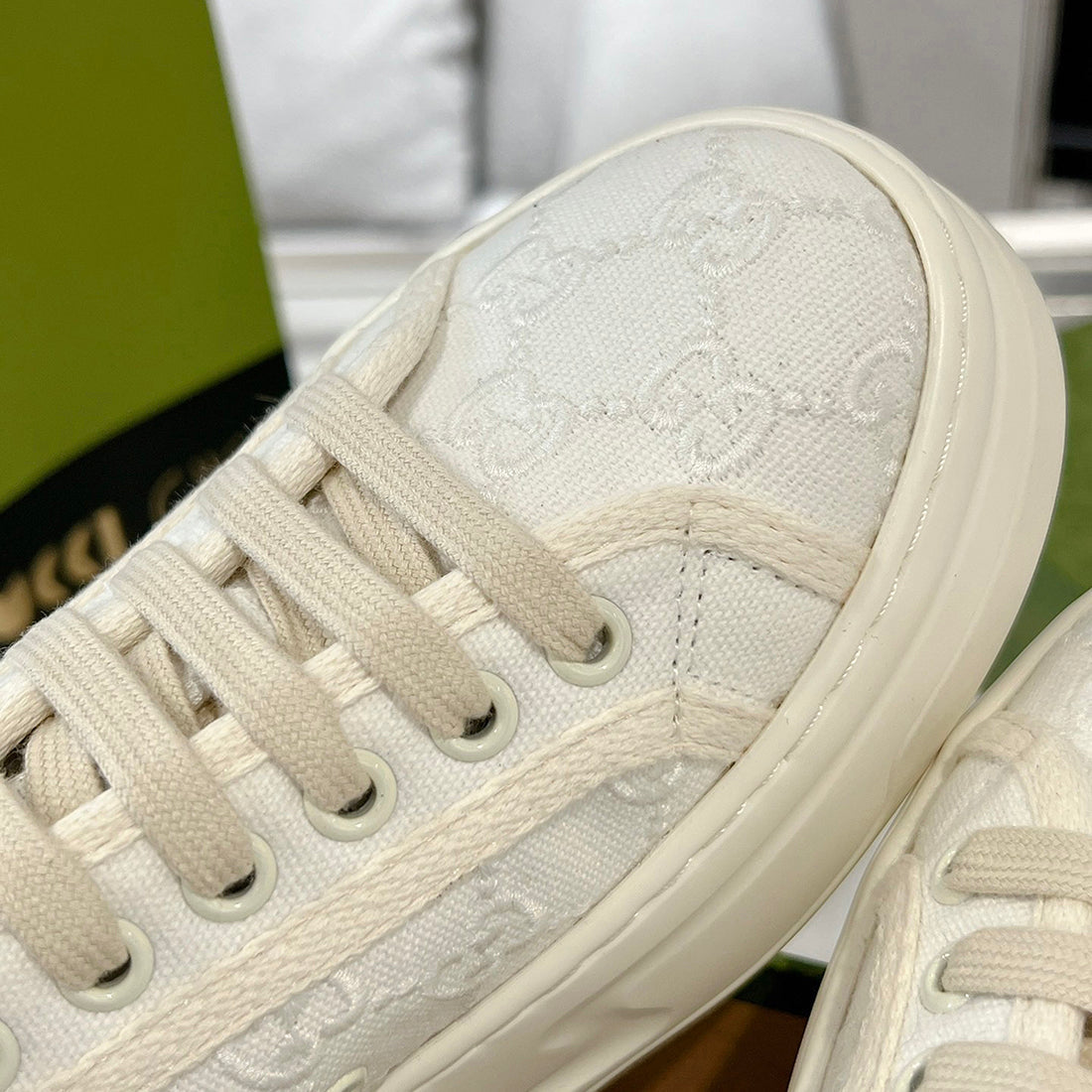 Women's Tennis 1977 Series GG White Canvas Chunky-Sole Sneakers |746767 20Q20 9044