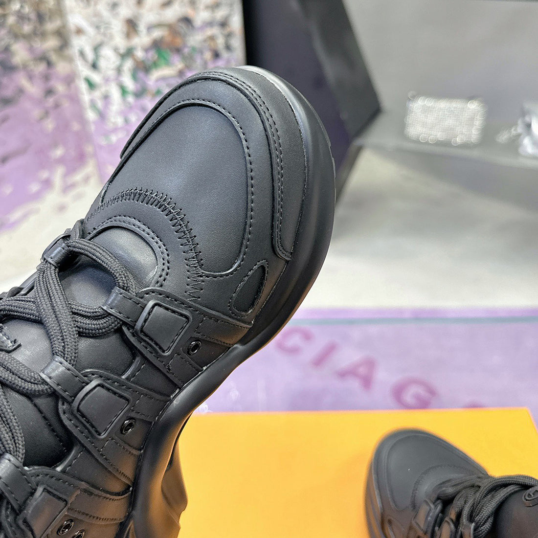 Women's Archlight Sneakers in Black Leather and Technical Fabric|1A43LK