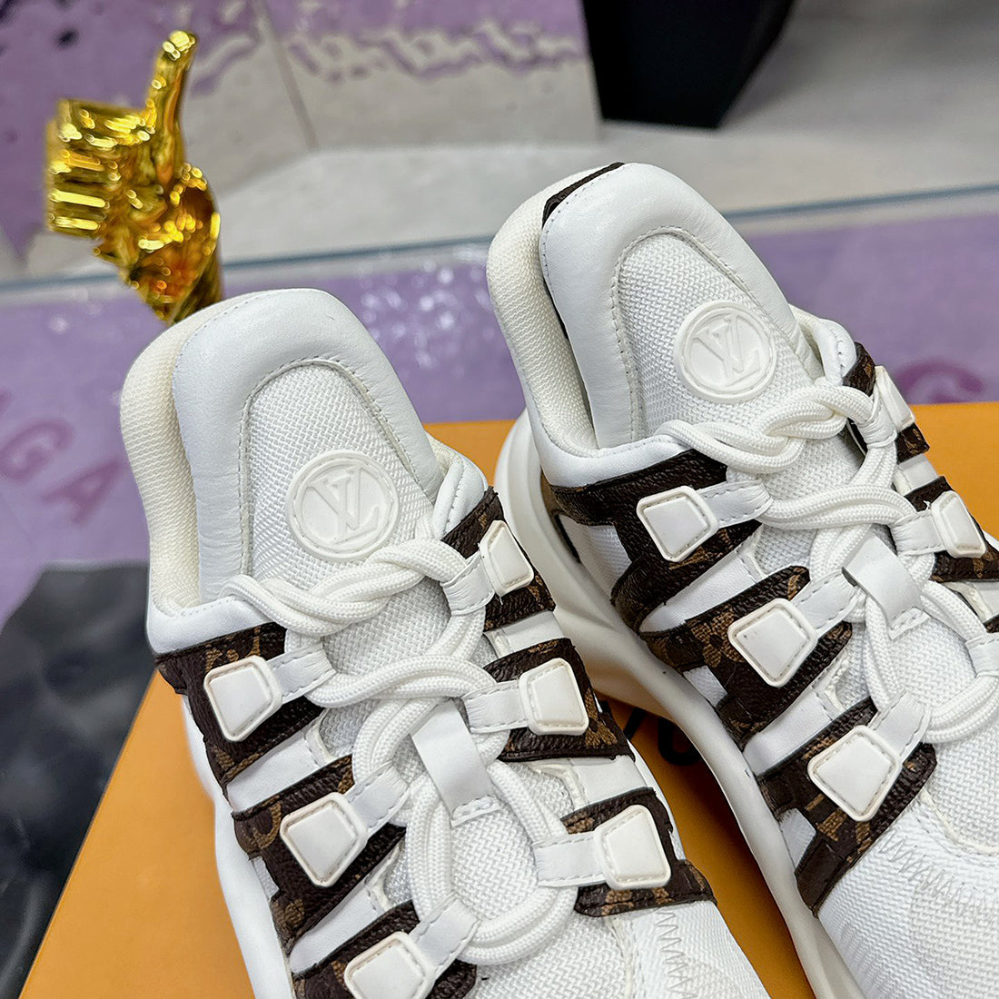 Women's Archlight Sneakers White/Brown Calfskin and High-Tech Mesh |1A43L1