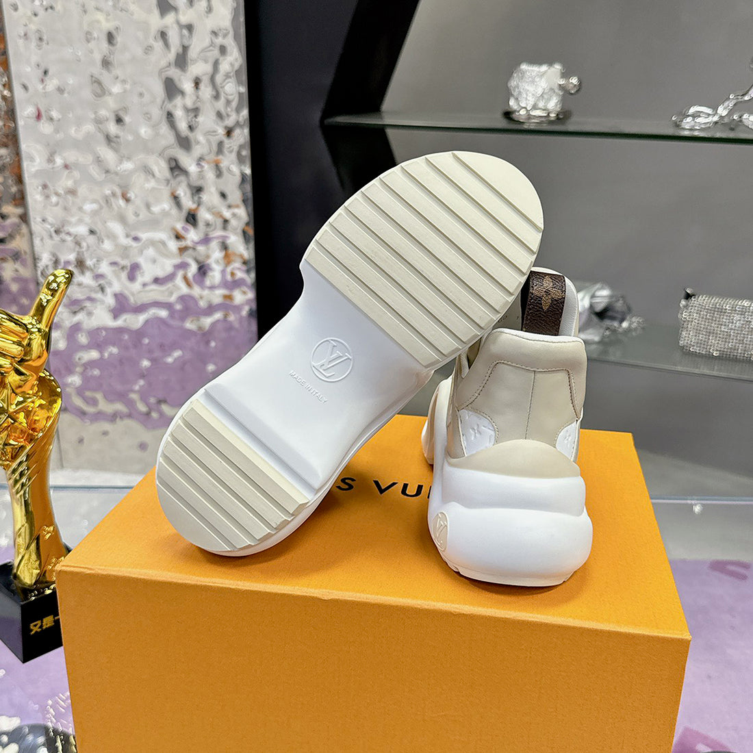 Women's Archlight Sneakers in Beige and White Soft Calfskin and Breathable Mesh |1AHOKP