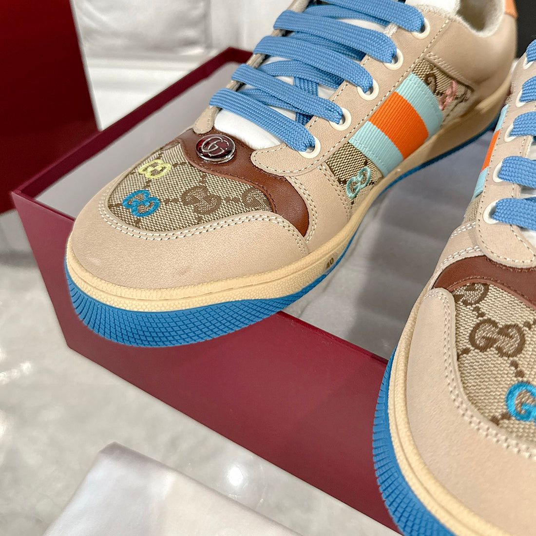Screener Series GG Canvas Women's Sneakers (Beige with Blue/Orange Webbing) |677423 9SFR0 4983
