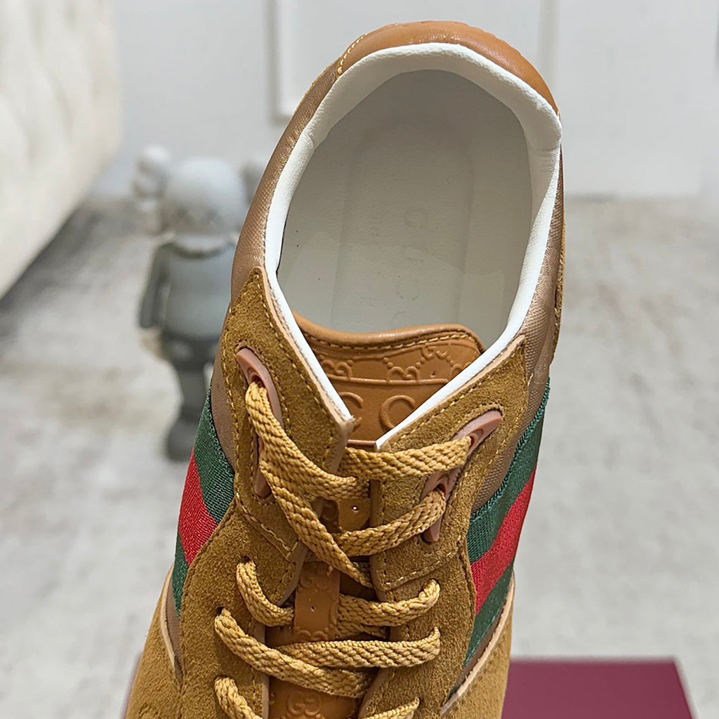 Men's Re-Motion Sneakers (Camel GG Canvas and Suede) |832461 AAEW3 9548