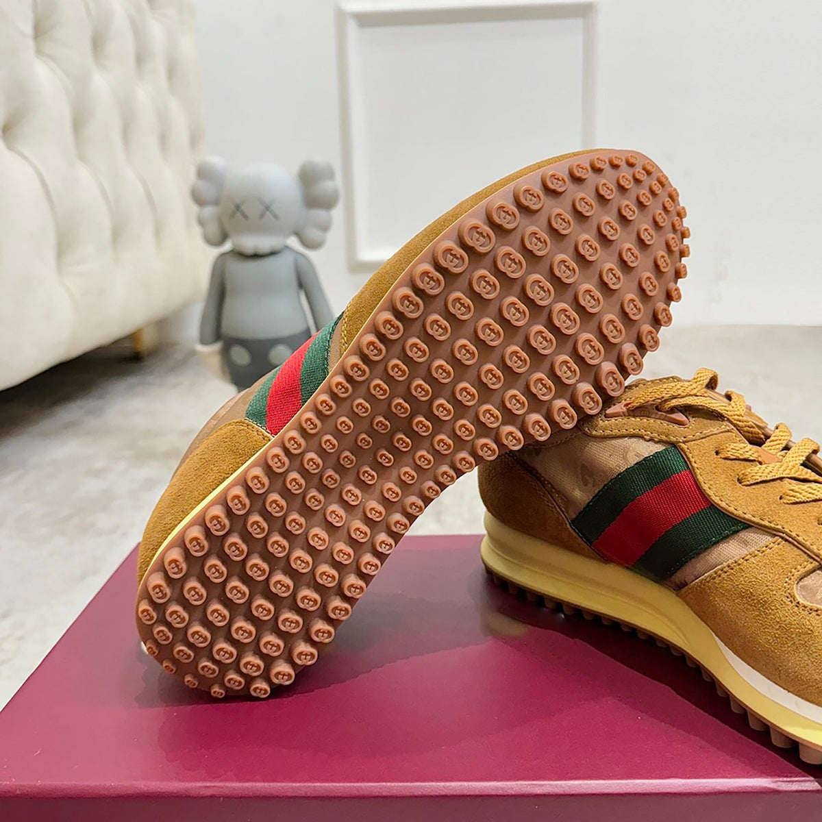 Women's Re-Motion Sneakers (Camel GG Canvas and Suede) |840291 AAEW3 9548
