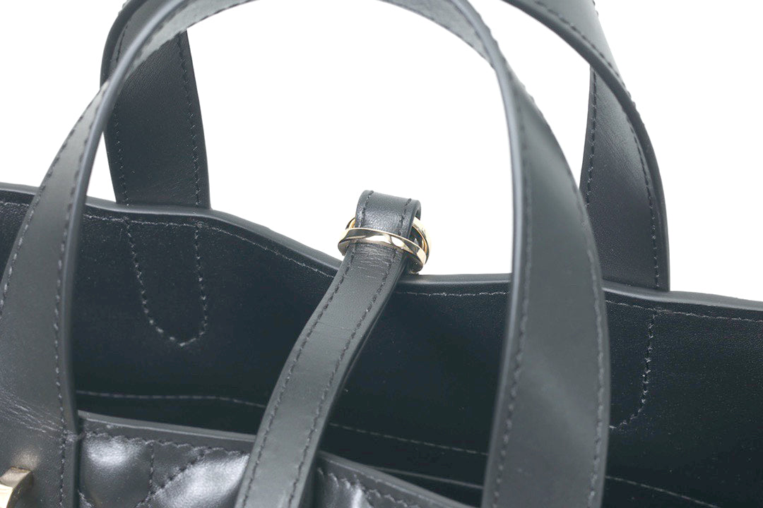 2026 Toujours Black Vertical Tote Bag M2835OSNW_M900