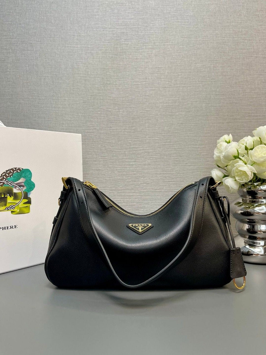 2026 Black Medium Leather Shoulder Bag 1BC229_2CYS_F0002_V_LVM
