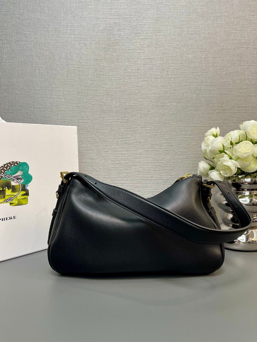 2026 Black Medium Leather Shoulder Bag 1BC229_2CYS_F0002_V_LVM