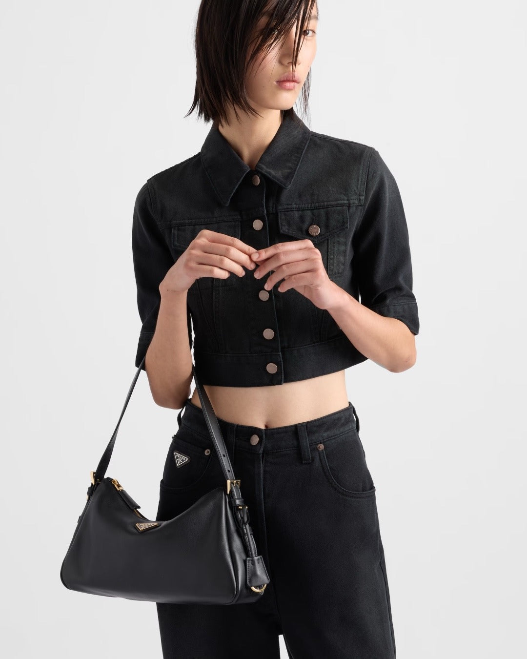2026 Black Medium Leather Shoulder Bag 1BC229_2CYS_F0002_V_LVM