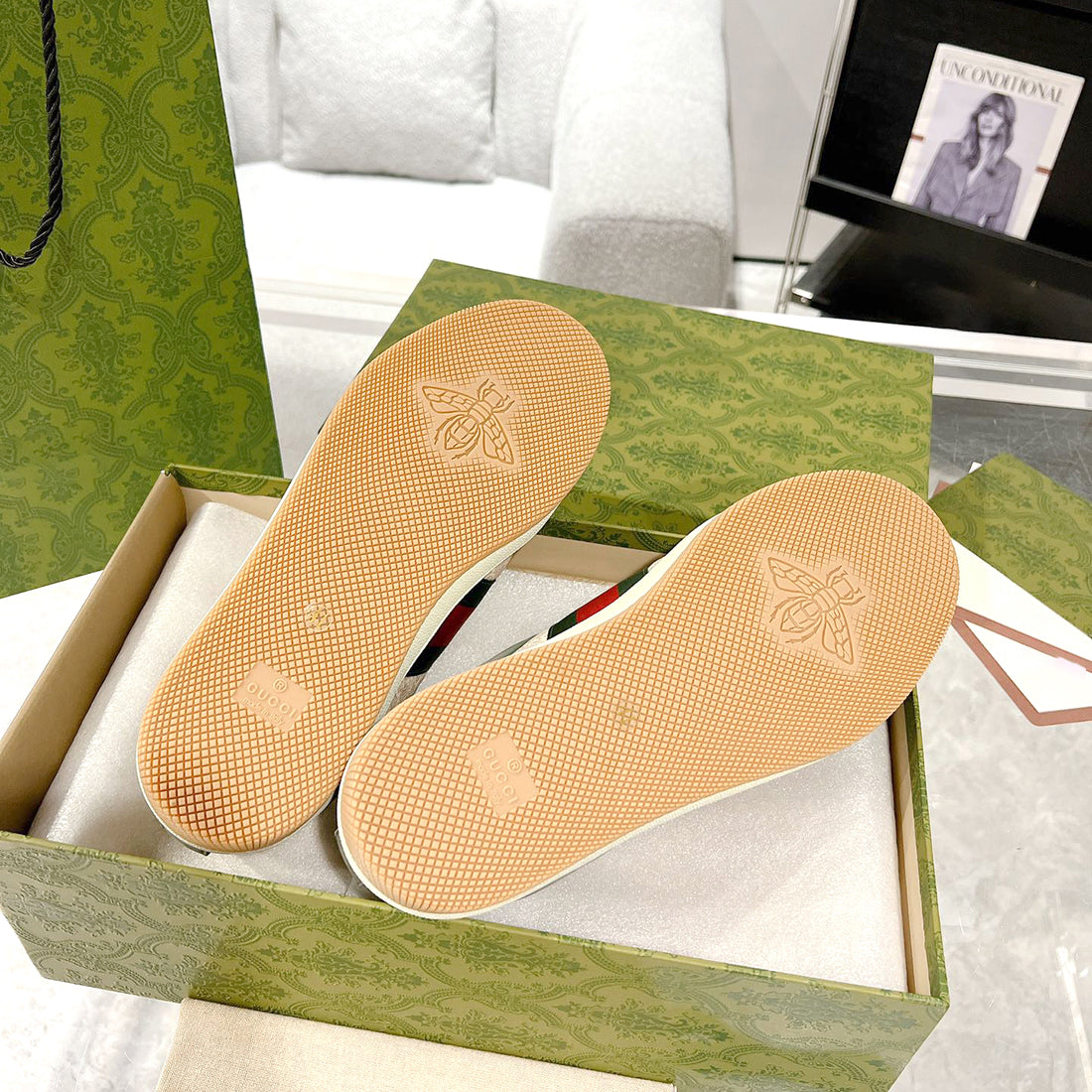 Unisex (Women's) Beige Canvas Sneakers 703648 UULG0 9680
