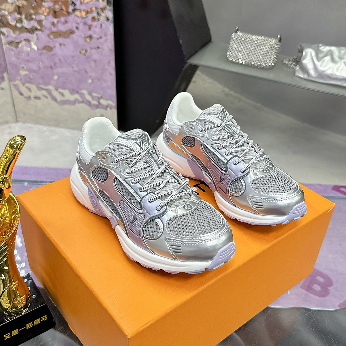 Women's Olympia Sneakers in Silver Metallic Synthetic Leather and Technical Mesh |1AHOI1