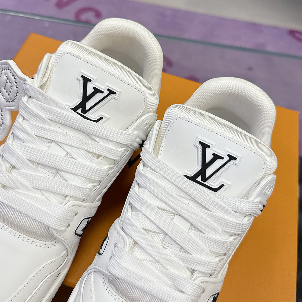 Men's Trainer Sneakers in White Smooth Cowhide and Grained Calfskin |1A9JGB