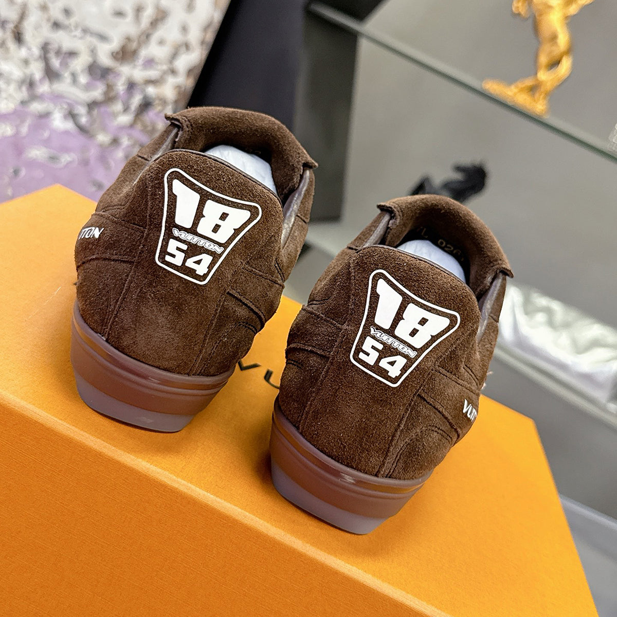 Men's Footprint Soccer Sneakers in Brown with Faded Effect Suede Calf Leather |1AHTXT