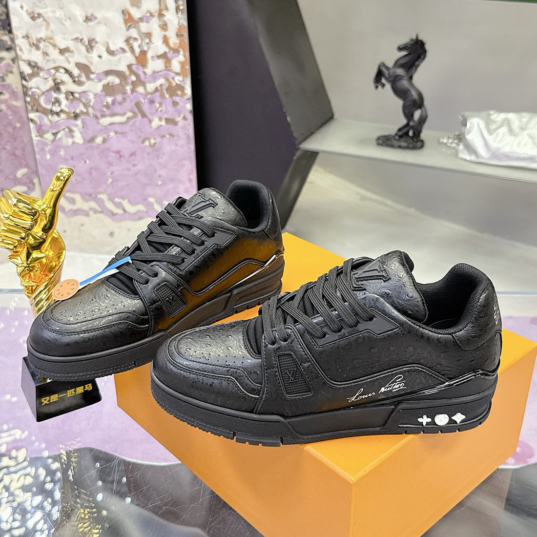 Men's Trainer Sneakers Black grained calf leather, suede, or fabric combination |1A9AD4