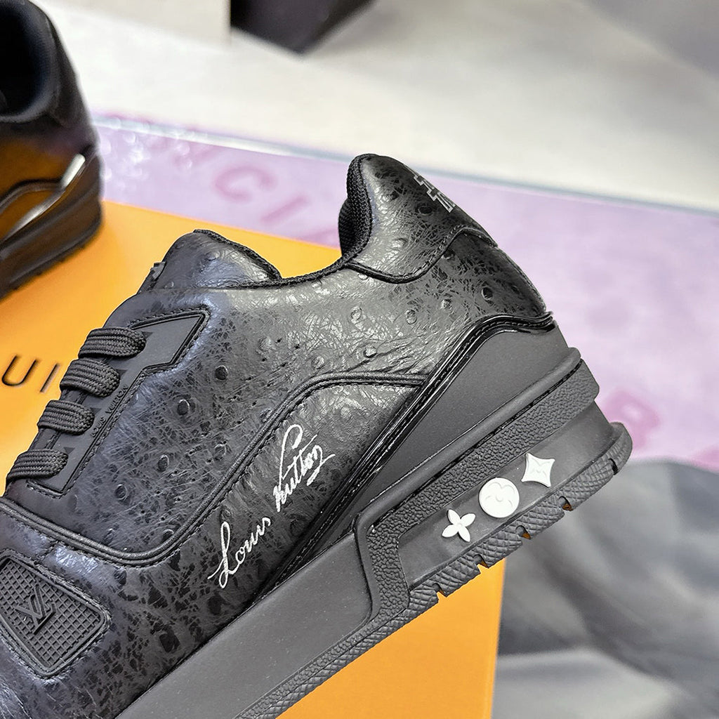 Men's Trainer Sneakers Black grained calf leather, suede, or fabric combination |1A9AD4