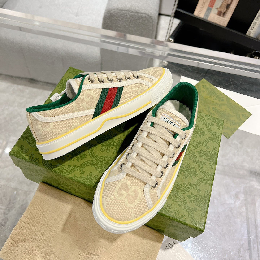 Men's Tennis 1977 Cream/Original GG Canvas Low-Top Sneakers  606111 GZO30 9361
